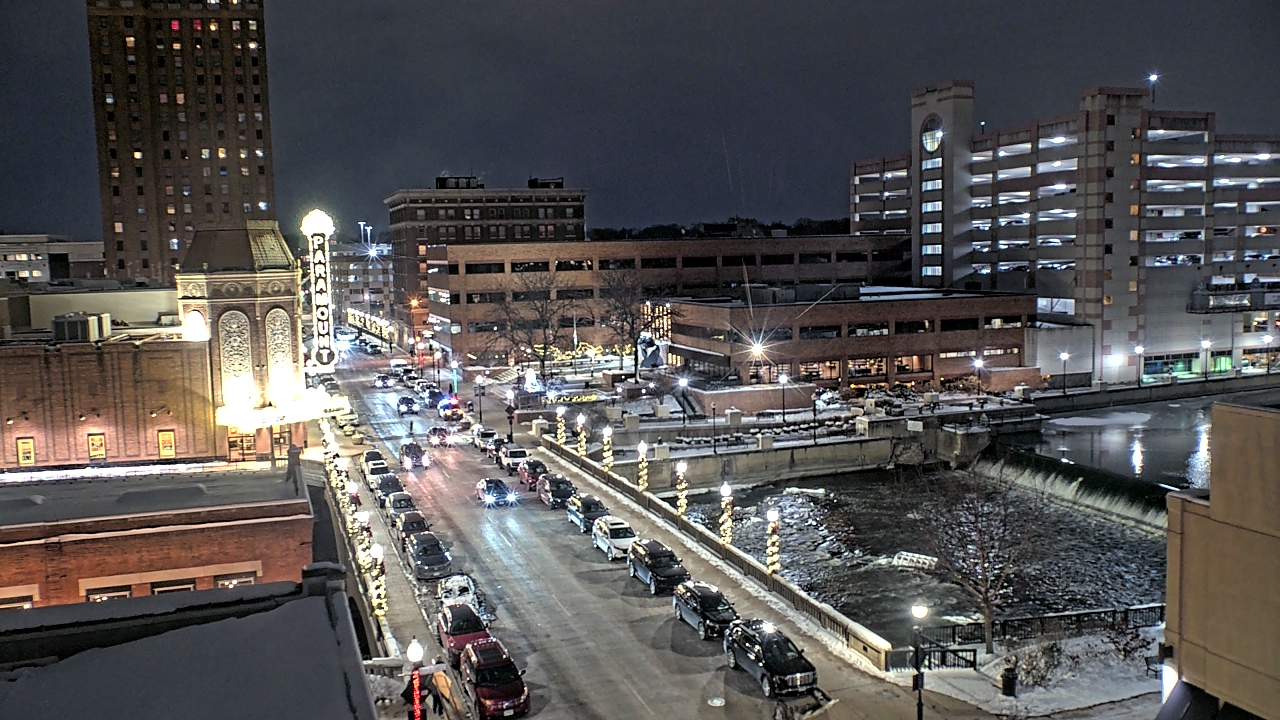 Thumbnail for current weather camera view from City of Aurora IL in Aurora, Illinois