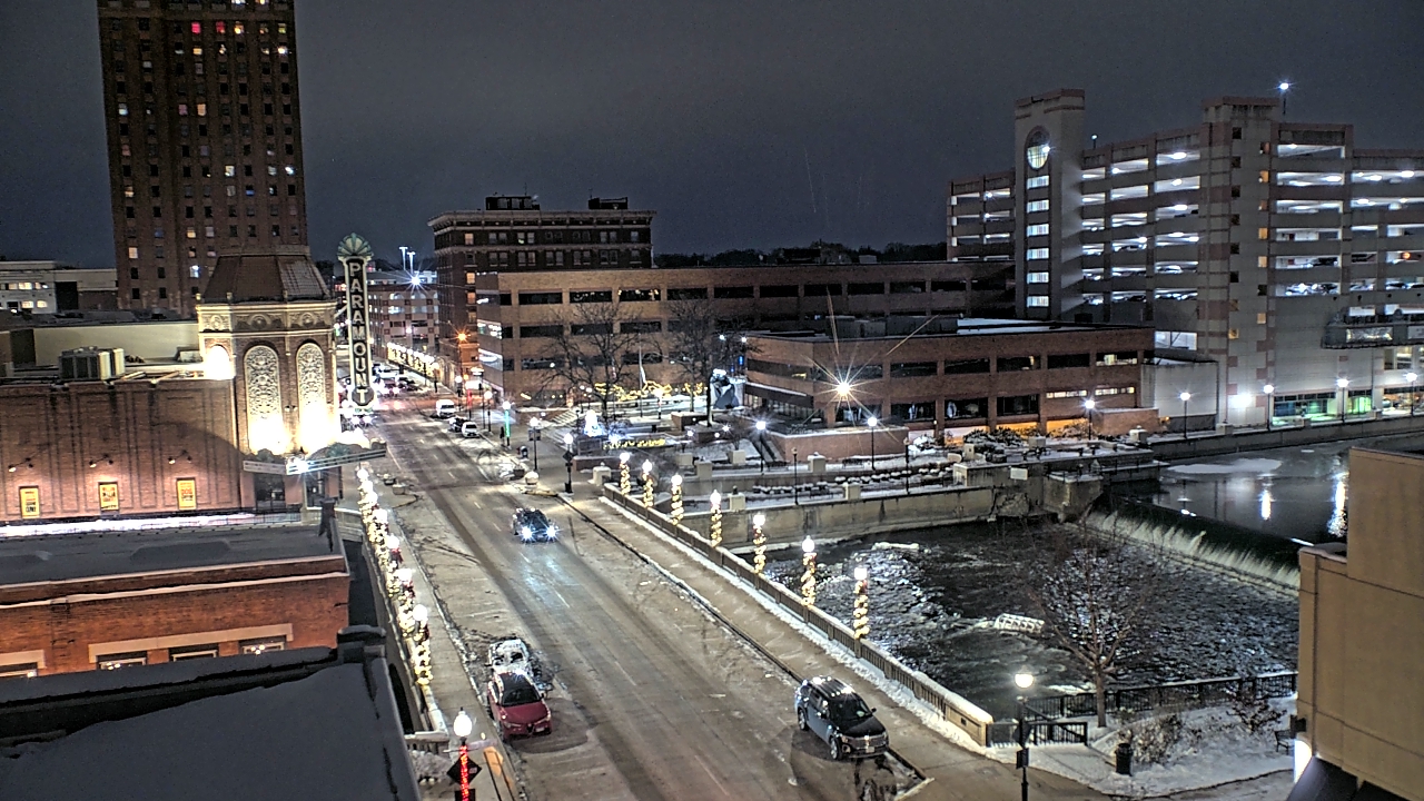 Thumbnail for current weather camera view from City of Aurora IL in Aurora, Illinois