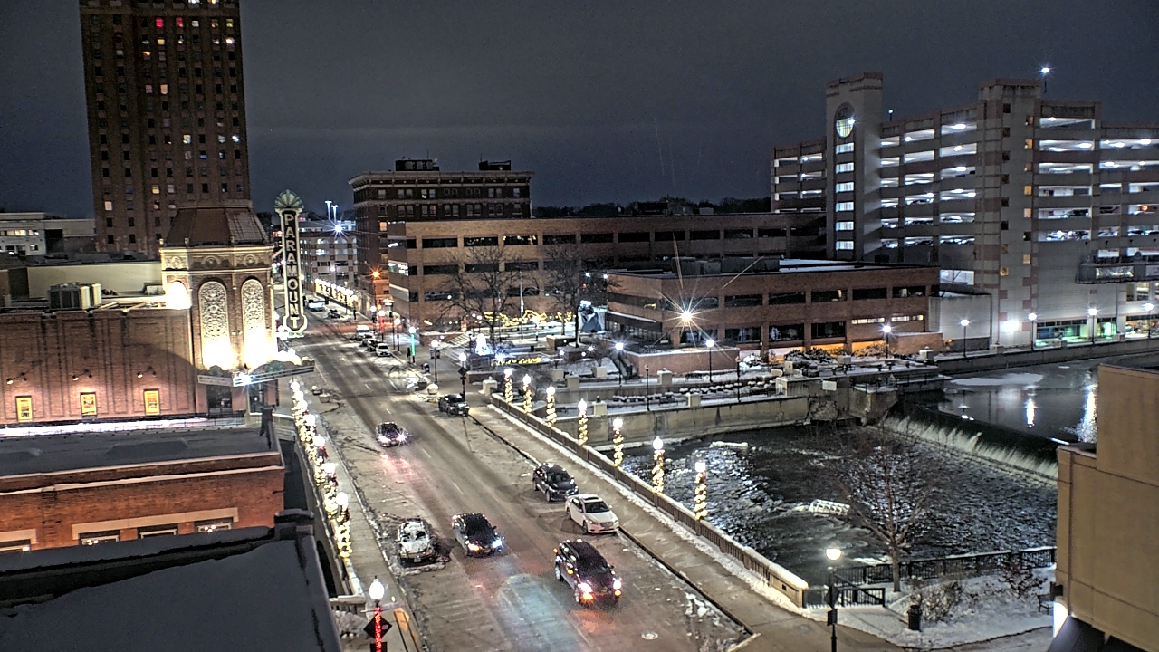 Thumbnail for current weather camera view from City of Aurora IL in Aurora, Illinois