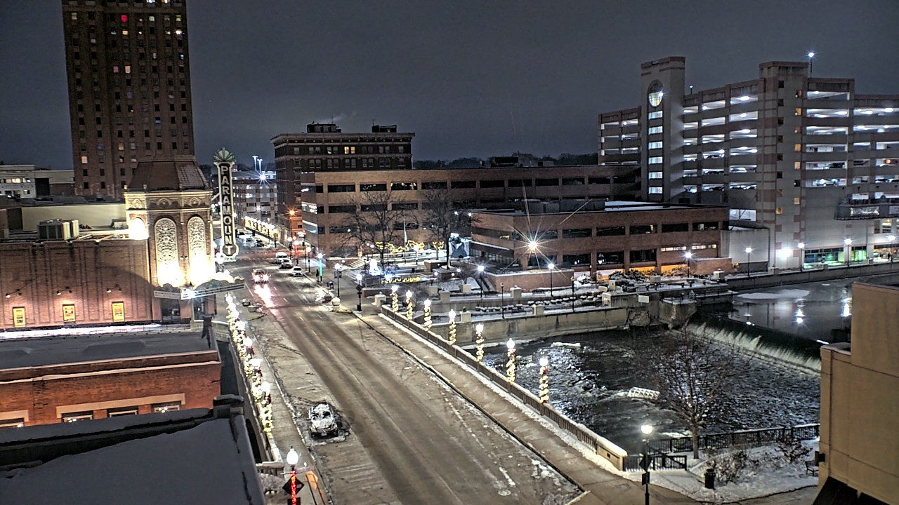 Thumbnail for current weather camera view from City of Aurora IL in Aurora, Illinois