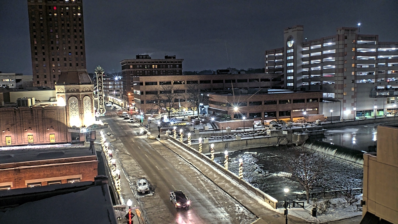 Thumbnail for current weather camera view from City of Aurora IL in Aurora, Illinois