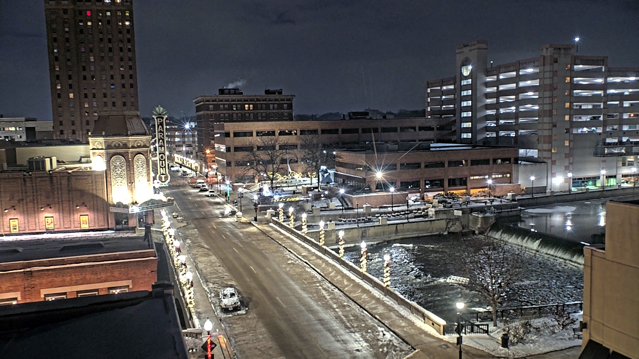 Thumbnail for current weather camera view from City of Aurora IL in Aurora, Illinois