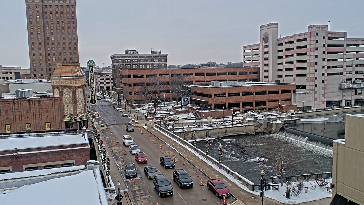 Thumbnail for current weather camera view from City of Aurora IL in Aurora, Illinois