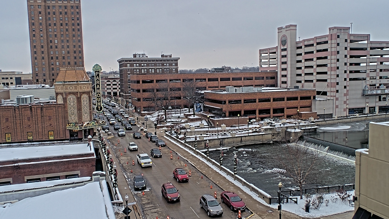 Thumbnail for current weather camera view from City of Aurora IL in Aurora, Illinois