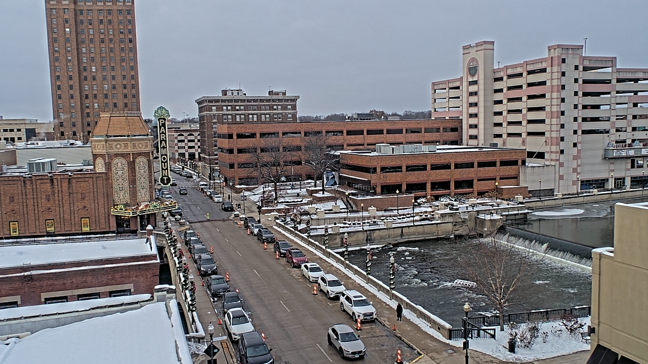 Thumbnail for current weather camera view from City of Aurora IL in Aurora, Illinois