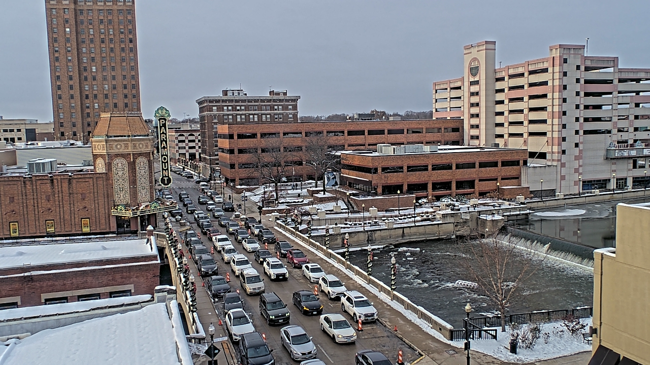 Thumbnail for current weather camera view from City of Aurora IL in Aurora, Illinois