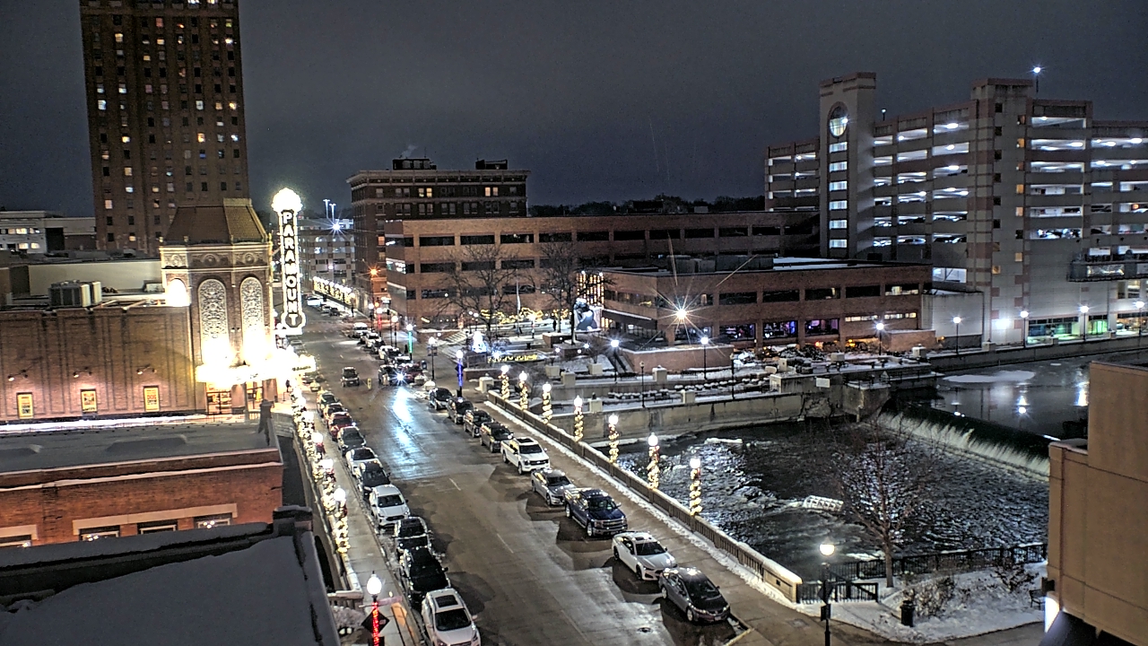 Thumbnail for current weather camera view from City of Aurora IL in Aurora, Illinois