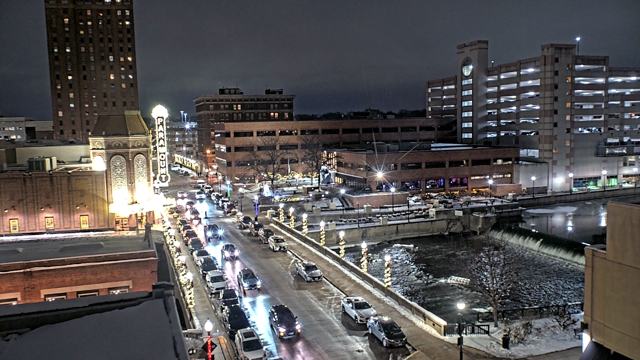 Thumbnail for current weather camera view from City of Aurora IL in Aurora, Illinois