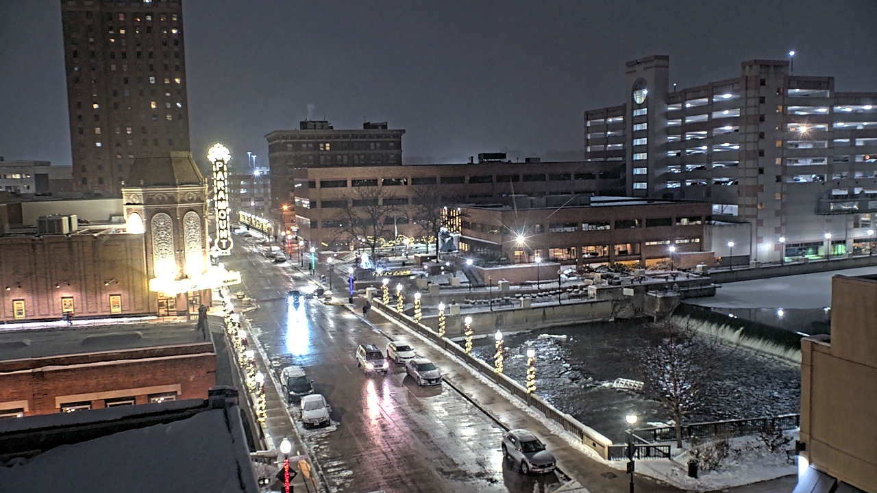 Thumbnail for current weather camera view from City of Aurora IL in Aurora, Illinois
