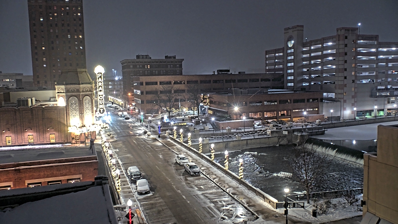 Thumbnail for current weather camera view from City of Aurora IL in Aurora, Illinois