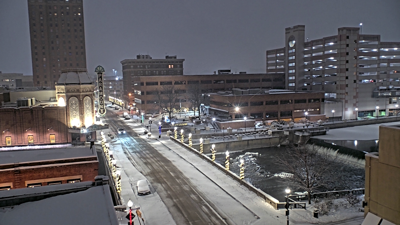 Thumbnail for current weather camera view from City of Aurora IL in Aurora, Illinois