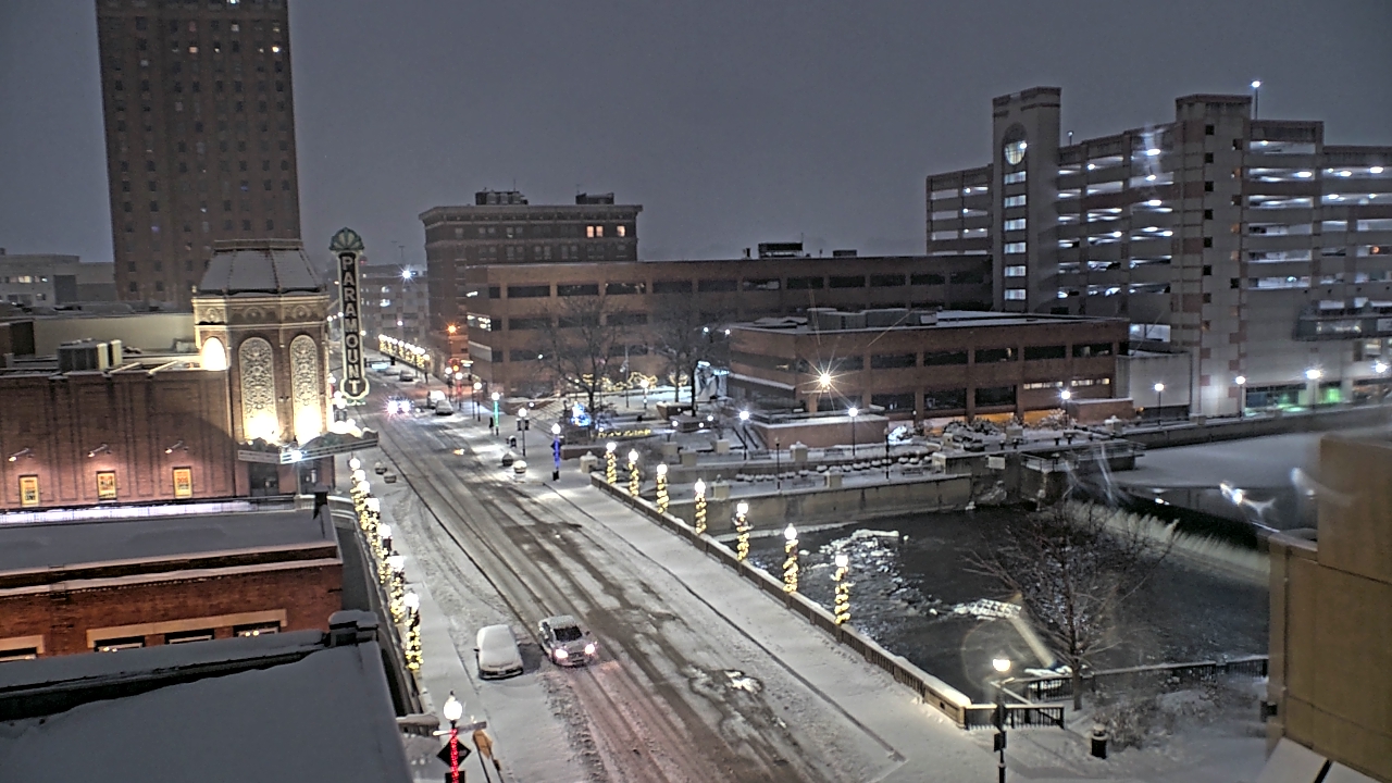 Thumbnail for current weather camera view from City of Aurora IL in Aurora, Illinois