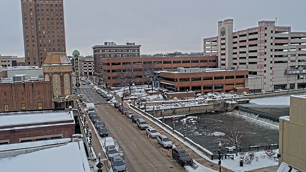 Thumbnail for current weather camera view from City of Aurora IL in Aurora, Illinois