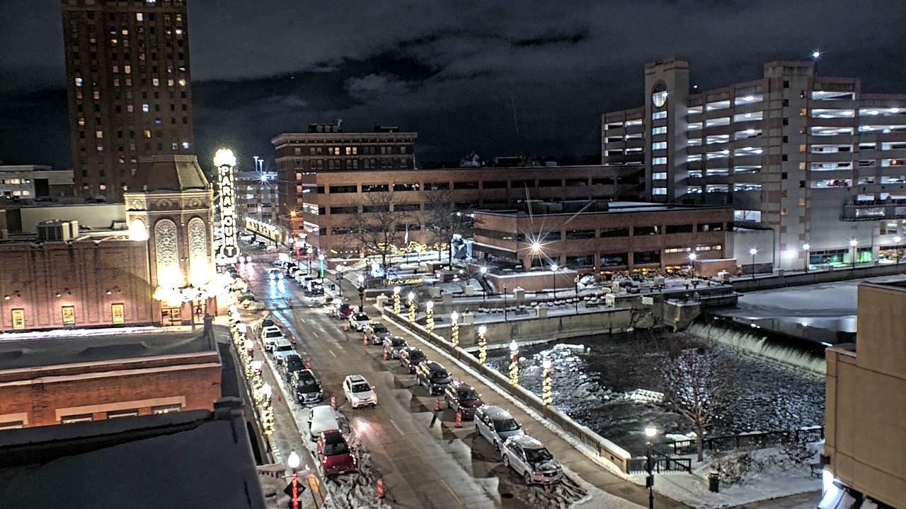 Thumbnail for current weather camera view from City of Aurora IL in Aurora, Illinois