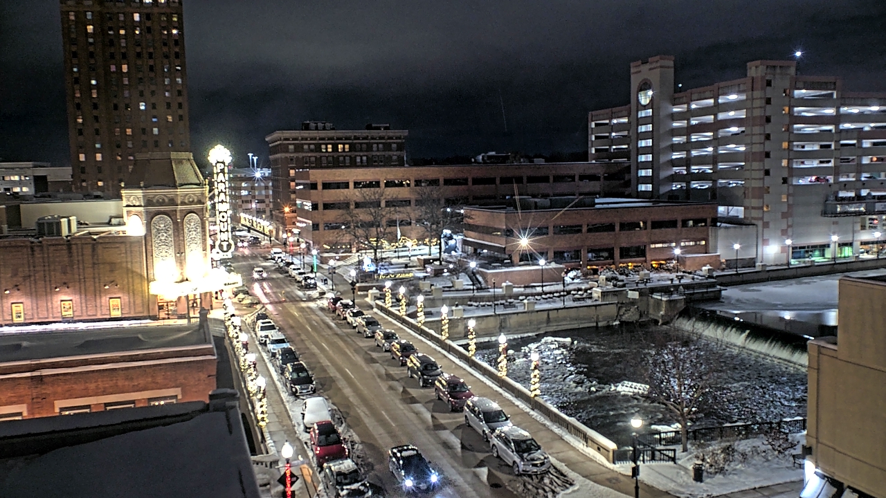 Thumbnail for current weather camera view from City of Aurora IL in Aurora, Illinois