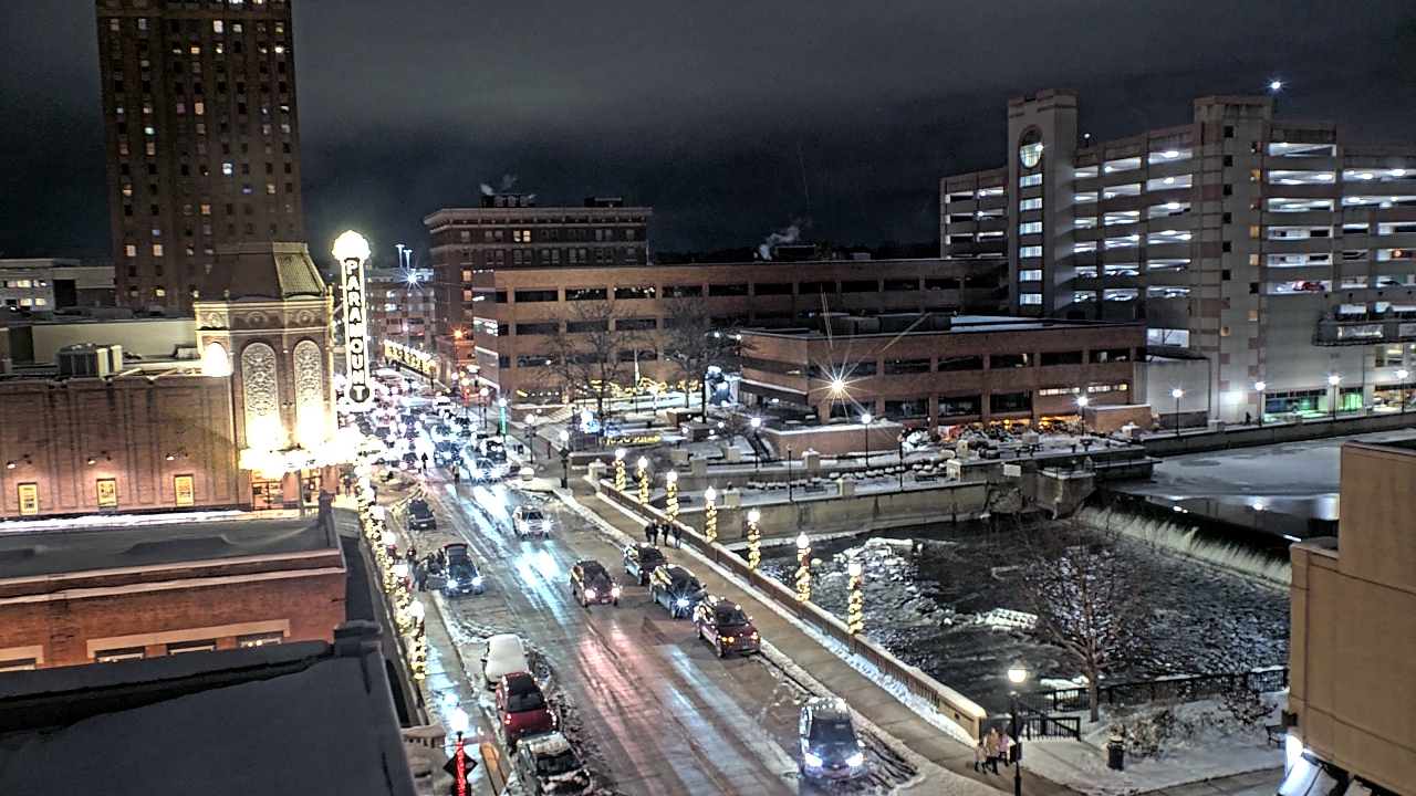 Thumbnail for current weather camera view from City of Aurora IL in Aurora, Illinois