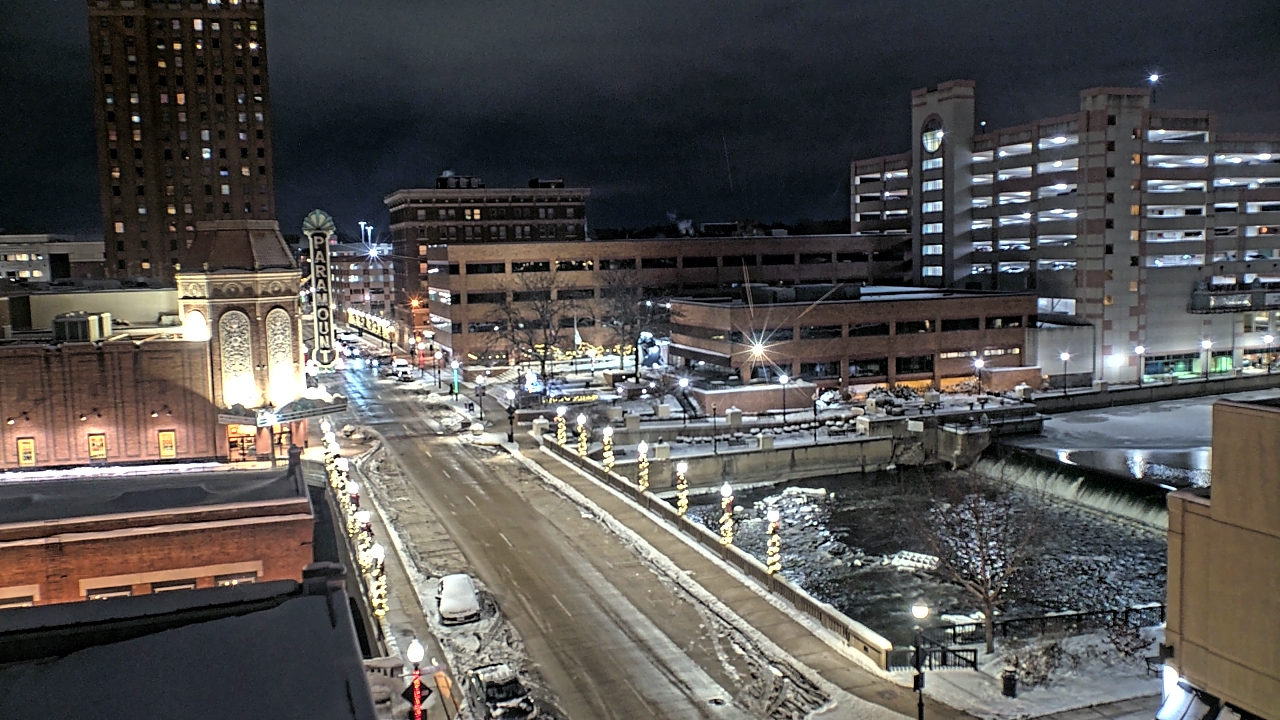 Thumbnail for current weather camera view from City of Aurora IL in Aurora, Illinois