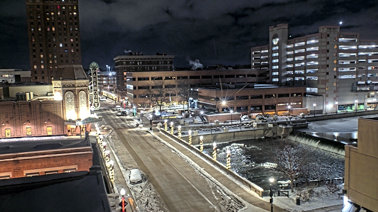 Thumbnail for current weather camera view from City of Aurora IL in Aurora, Illinois