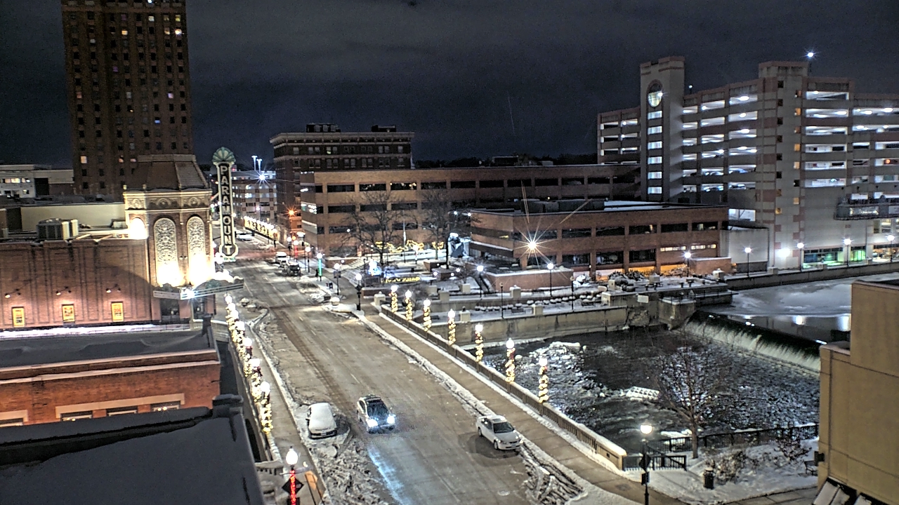 Thumbnail for current weather camera view from City of Aurora IL in Aurora, Illinois
