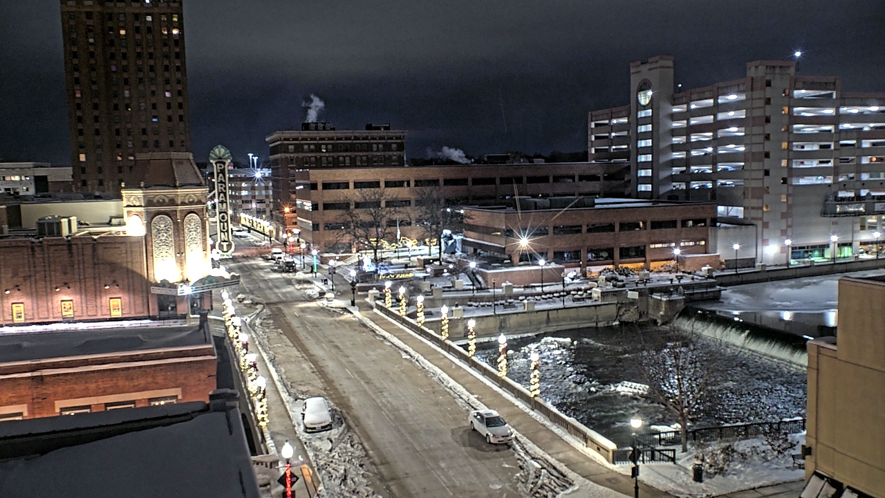 Thumbnail for current weather camera view from City of Aurora IL in Aurora, Illinois
