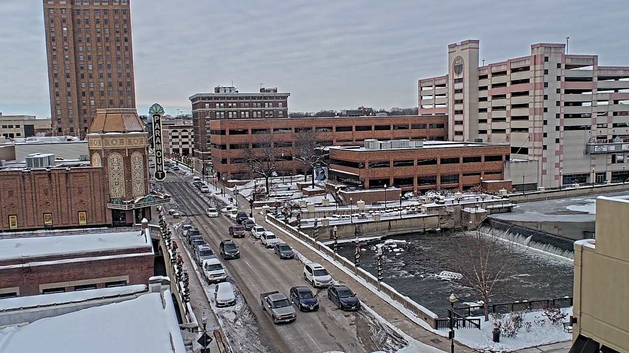 Thumbnail for current weather camera view from City of Aurora IL in Aurora, Illinois