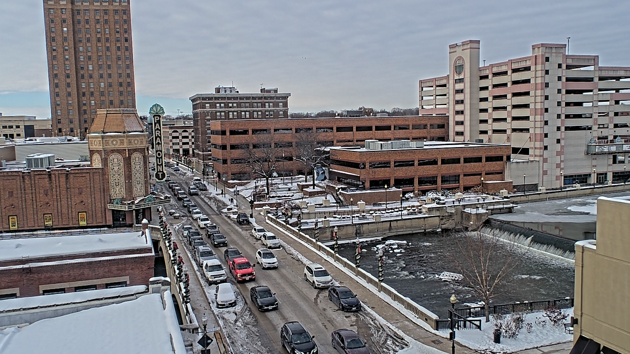 Thumbnail for current weather camera view from City of Aurora IL in Aurora, Illinois