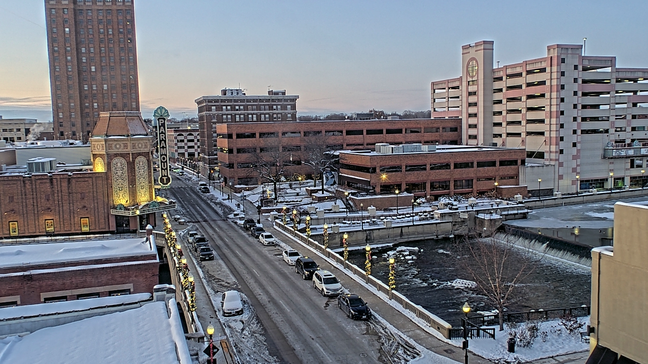 Thumbnail for current weather camera view from City of Aurora IL in Aurora, Illinois