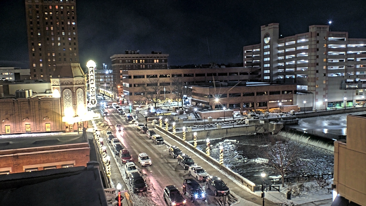 Thumbnail for current weather camera view from City of Aurora IL in Aurora, Illinois