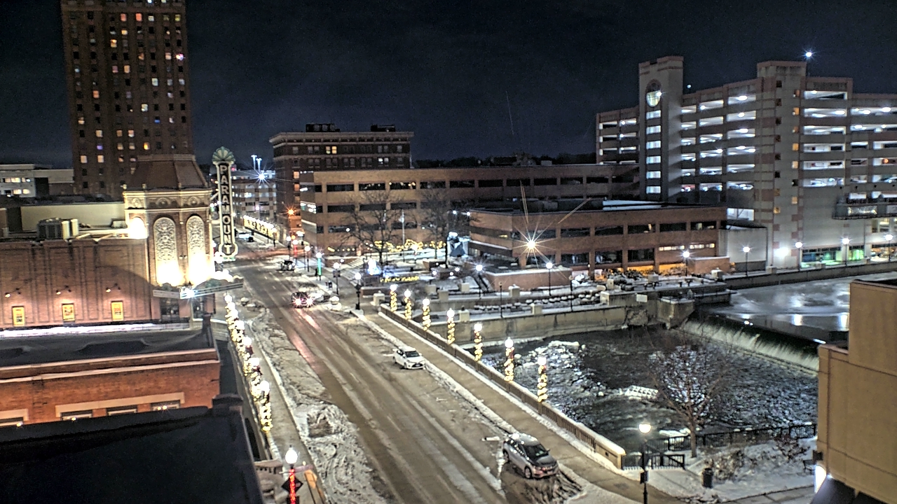 Thumbnail for current weather camera view from City of Aurora IL in Aurora, Illinois