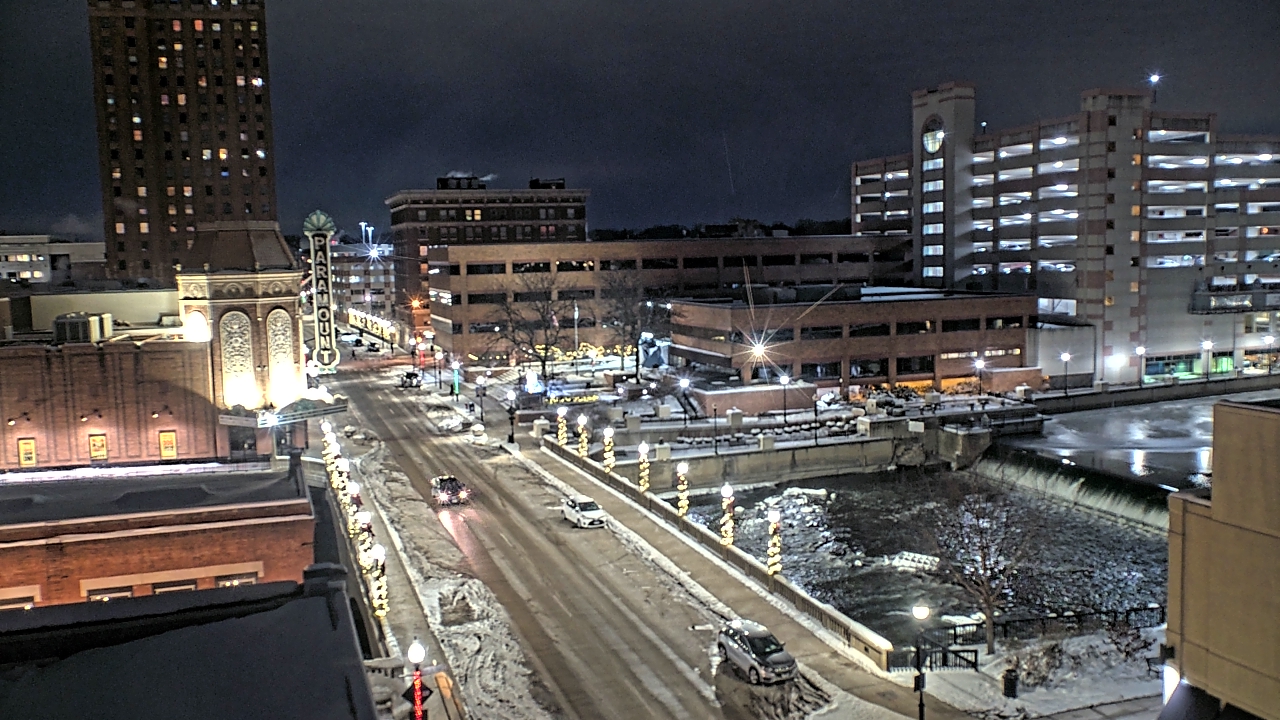 Thumbnail for current weather camera view from City of Aurora IL in Aurora, Illinois