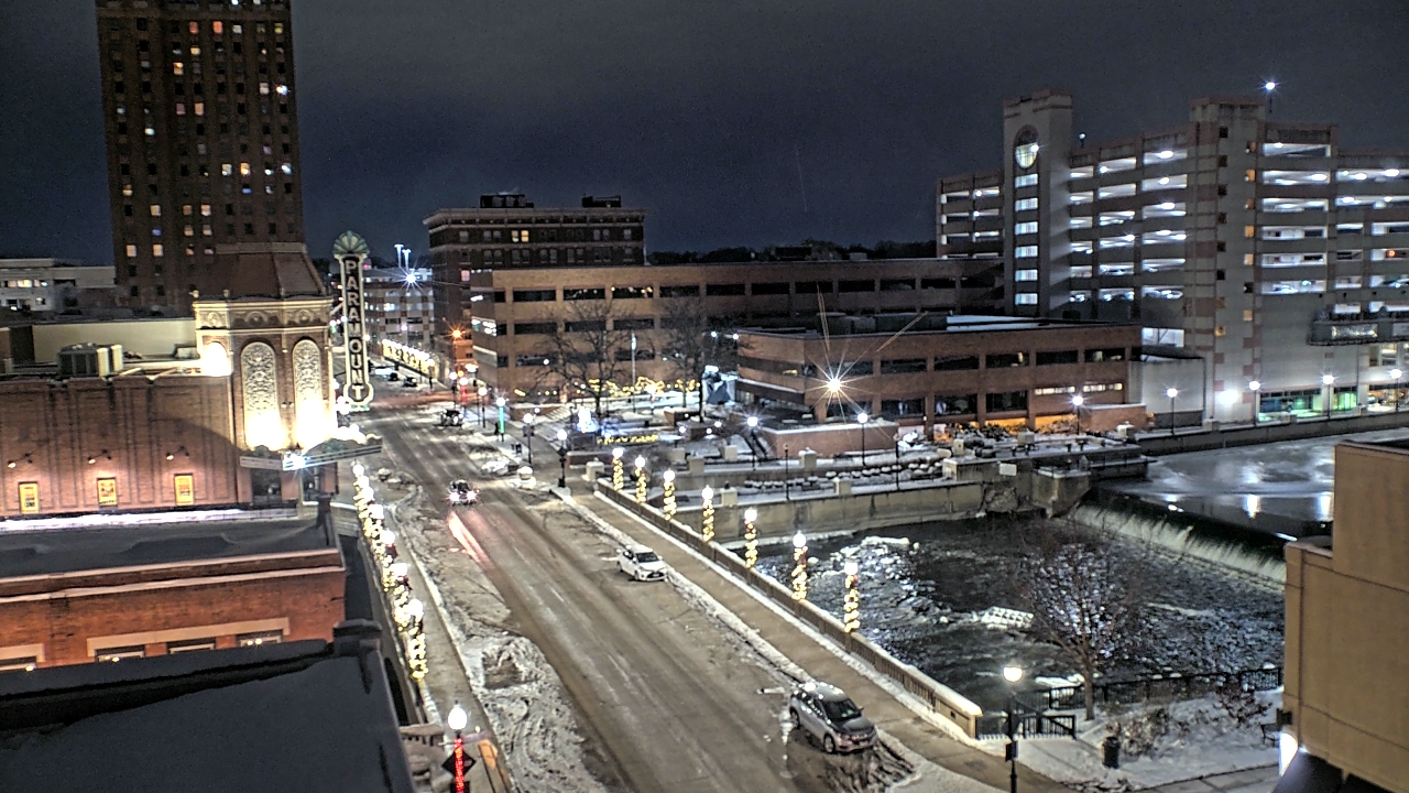 Thumbnail for current weather camera view from City of Aurora IL in Aurora, Illinois