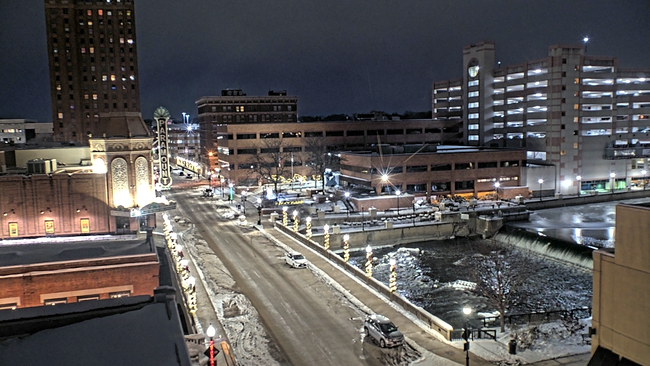 Thumbnail for current weather camera view from City of Aurora IL in Aurora, Illinois