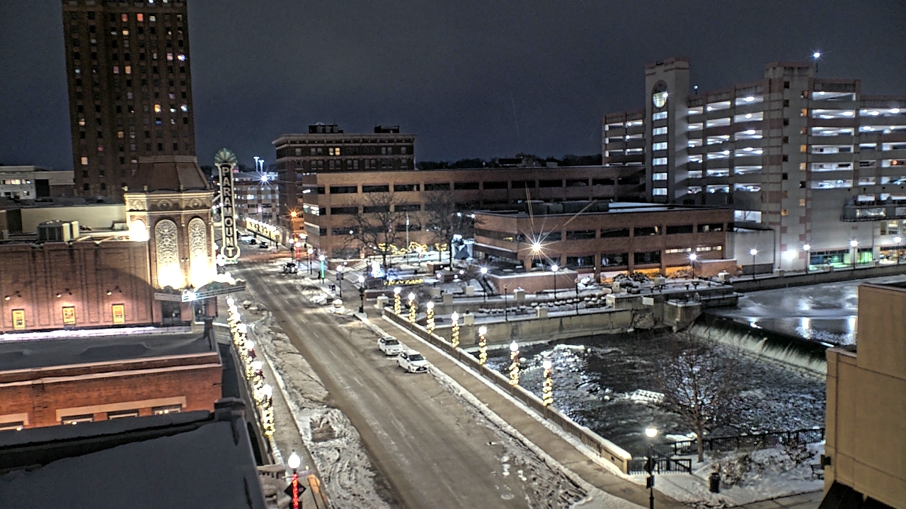 Thumbnail for current weather camera view from City of Aurora IL in Aurora, Illinois