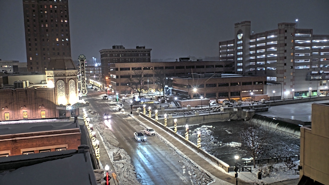 Thumbnail for current weather camera view from City of Aurora IL in Aurora, Illinois