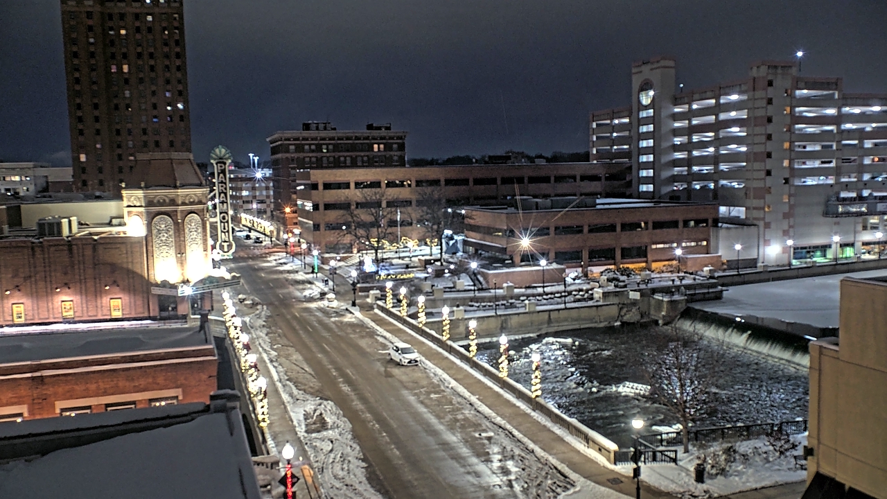 Thumbnail for current weather camera view from City of Aurora IL in Aurora, Illinois