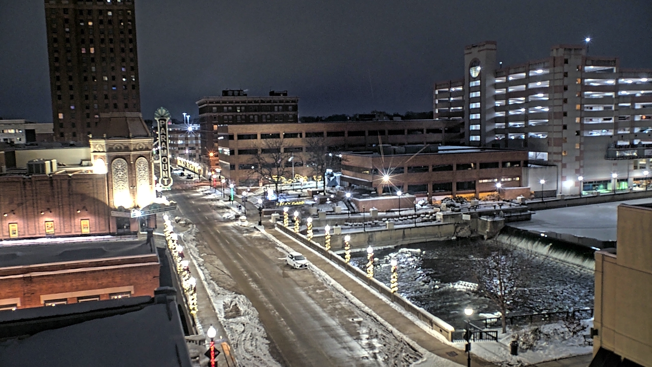 Thumbnail for current weather camera view from City of Aurora IL in Aurora, Illinois