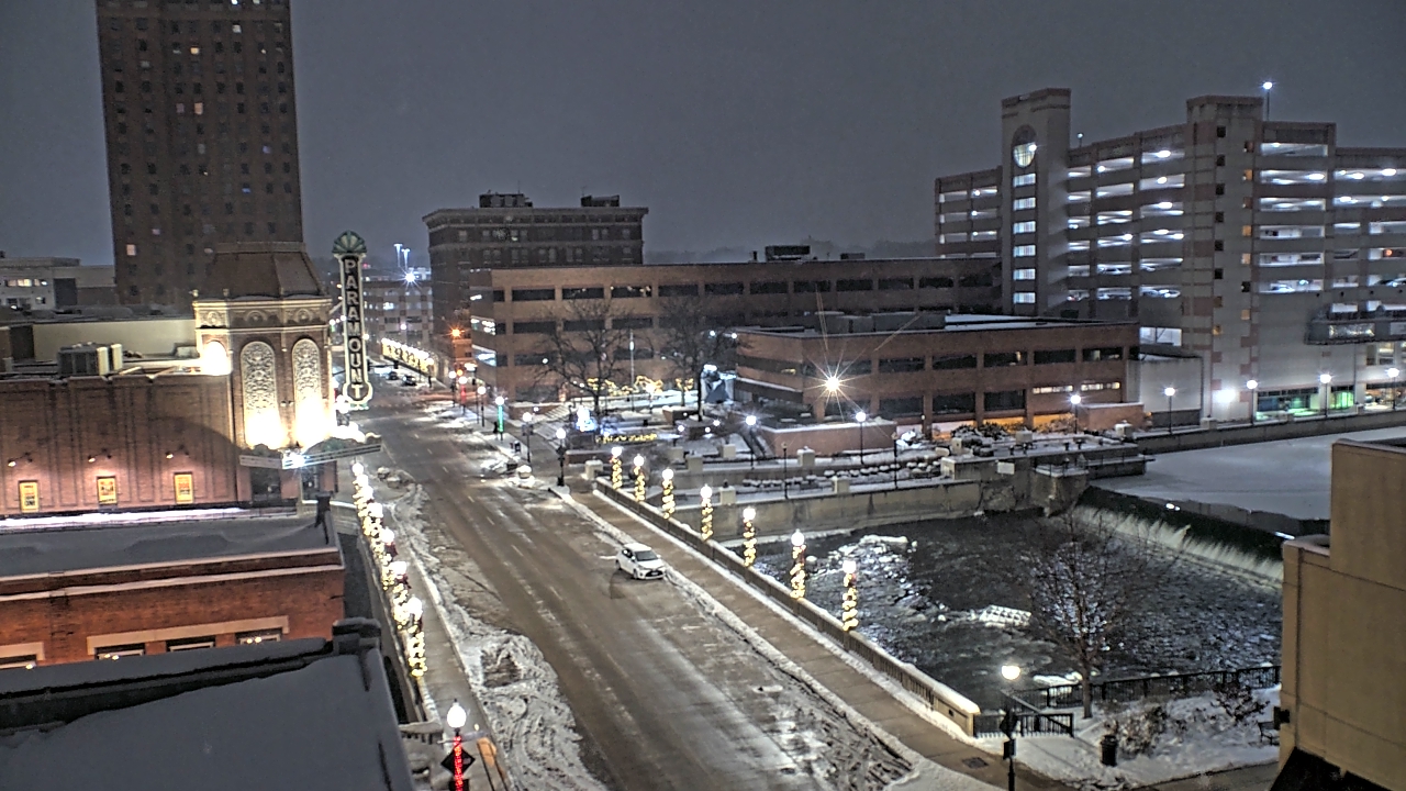 Thumbnail for current weather camera view from City of Aurora IL in Aurora, Illinois