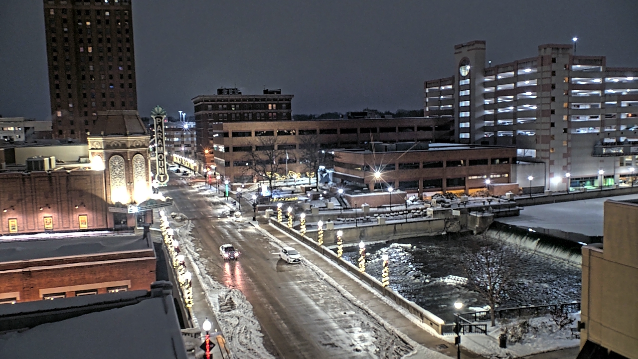 Thumbnail for current weather camera view from City of Aurora IL in Aurora, Illinois