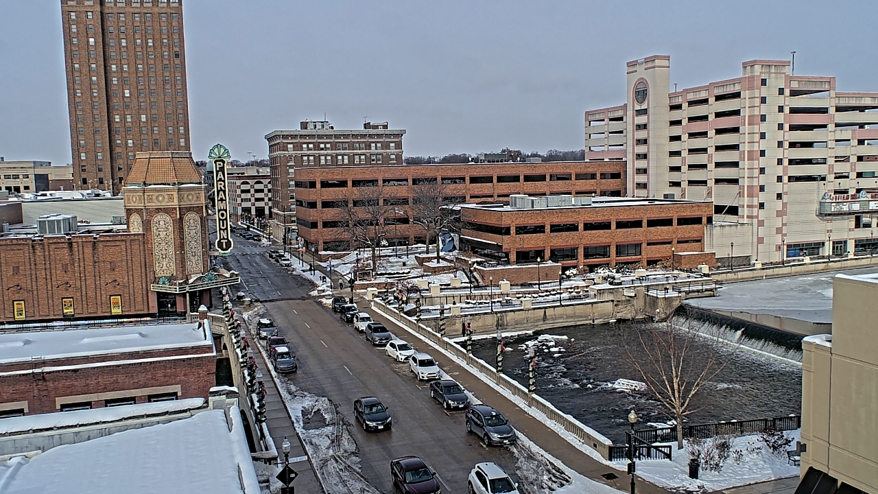 Thumbnail for current weather camera view from City of Aurora IL in Aurora, Illinois