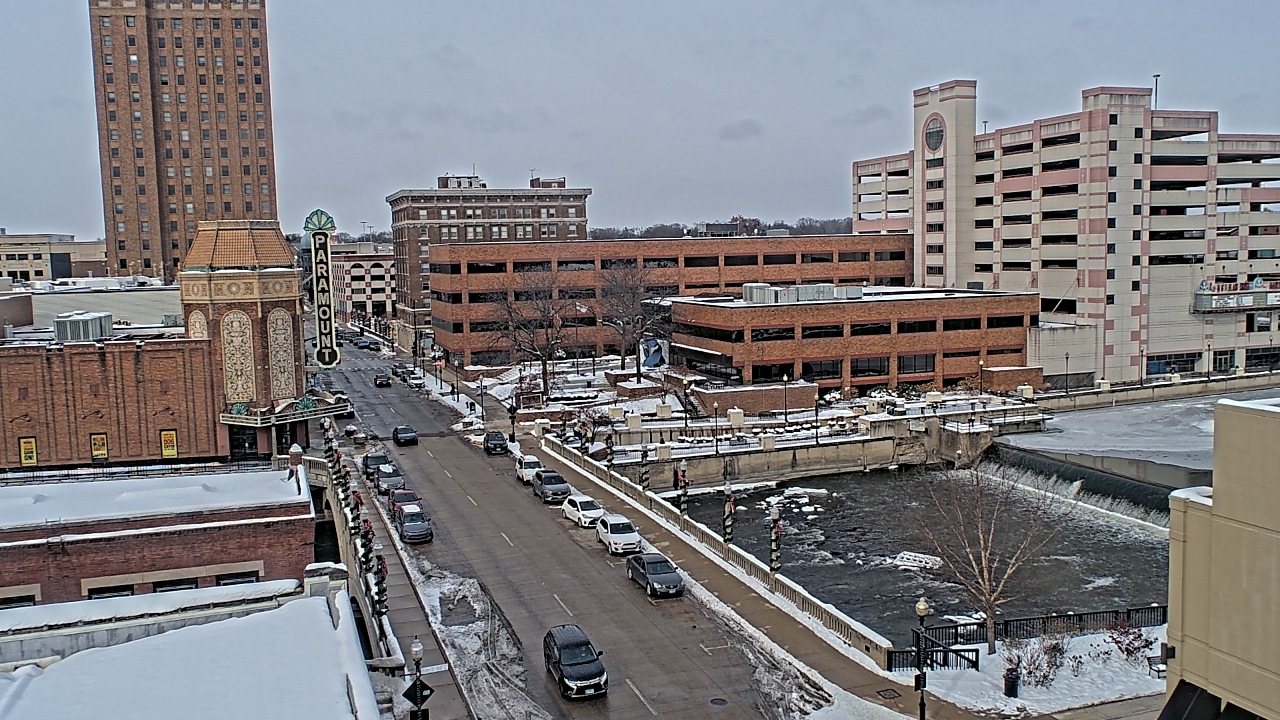 Thumbnail for current weather camera view from City of Aurora IL in Aurora, Illinois