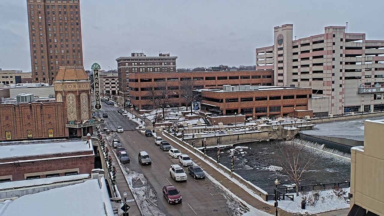 Thumbnail for current weather camera view from City of Aurora IL in Aurora, Illinois