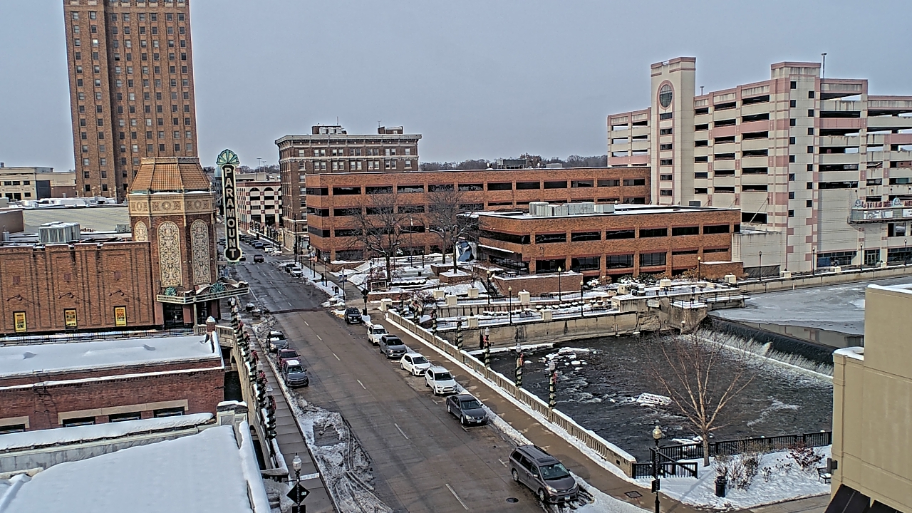 Thumbnail for current weather camera view from City of Aurora IL in Aurora, Illinois