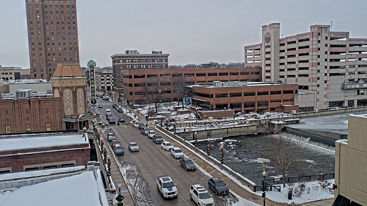 Thumbnail for current weather camera view from City of Aurora IL in Aurora, Illinois