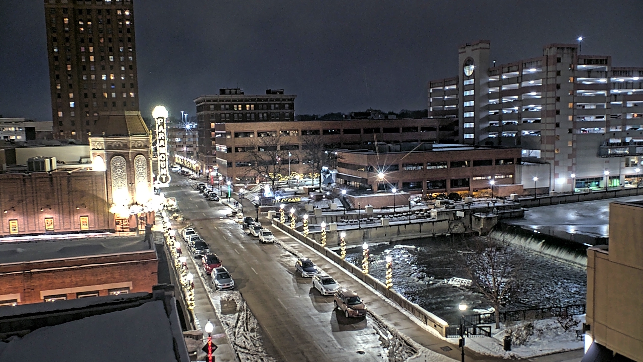 Thumbnail for current weather camera view from City of Aurora IL in Aurora, Illinois