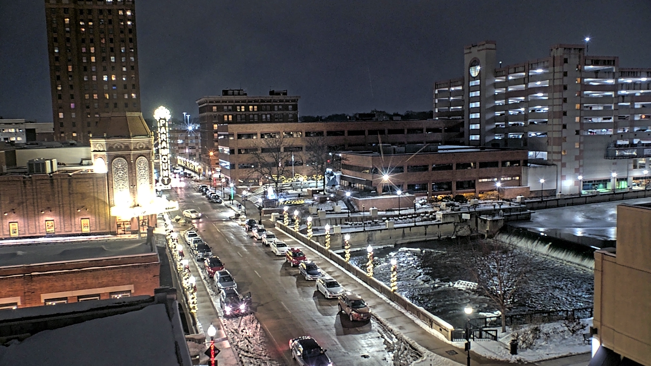 Thumbnail for current weather camera view from City of Aurora IL in Aurora, Illinois