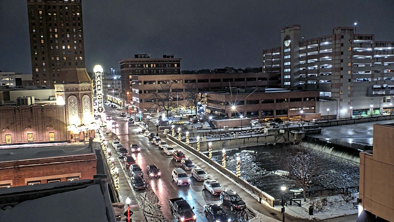 Thumbnail for current weather camera view from City of Aurora IL in Aurora, Illinois