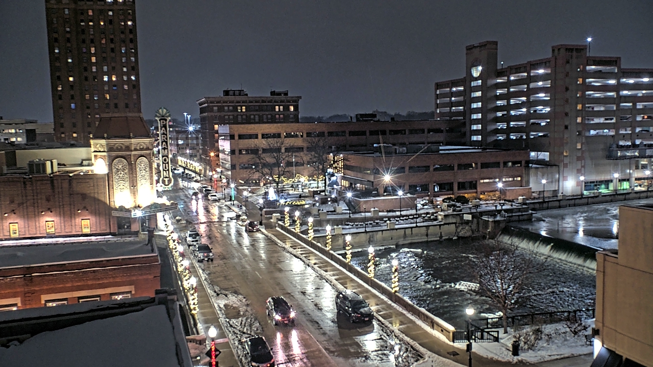 Thumbnail for current weather camera view from City of Aurora IL in Aurora, Illinois