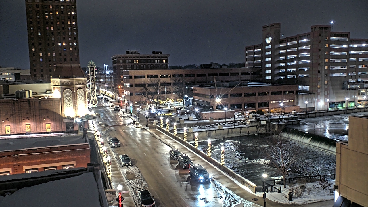 Thumbnail for current weather camera view from City of Aurora IL in Aurora, Illinois