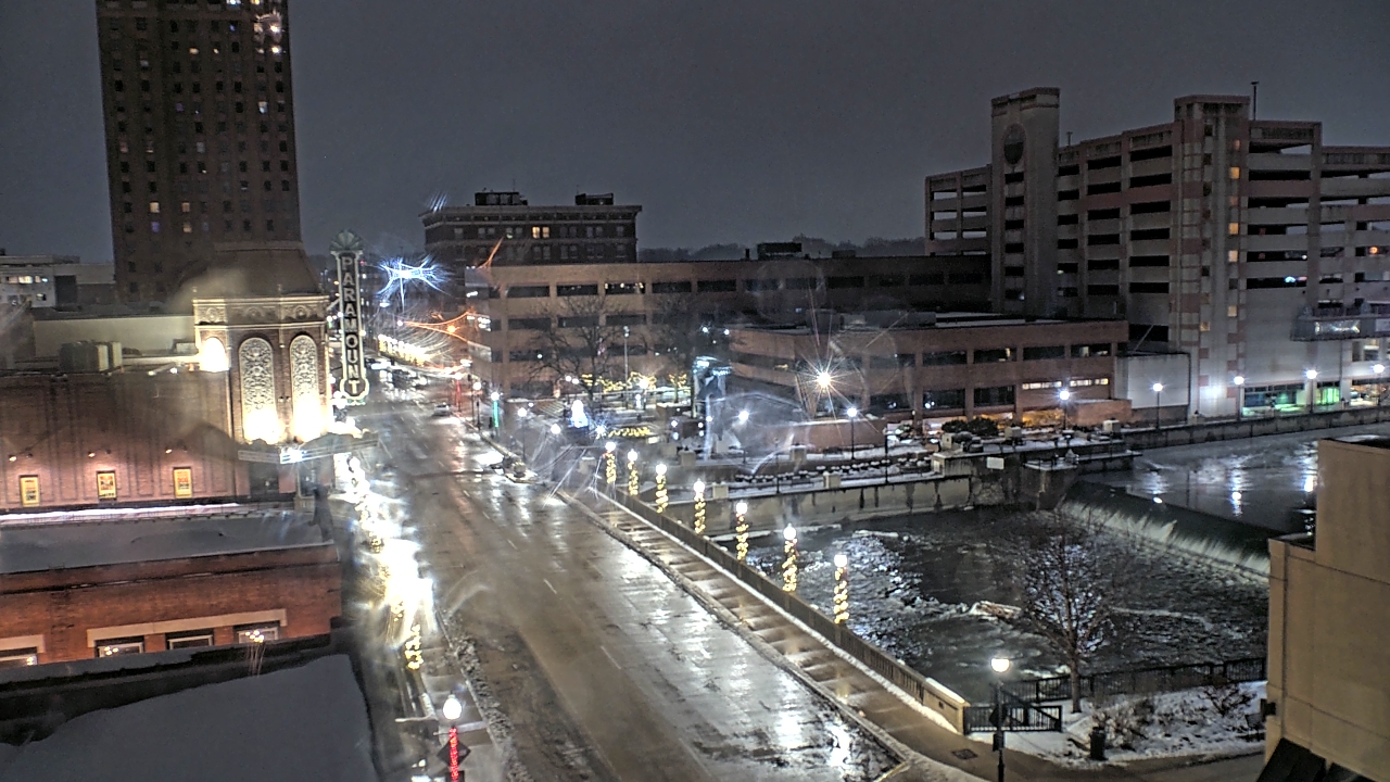 Thumbnail for current weather camera view from City of Aurora IL in Aurora, Illinois