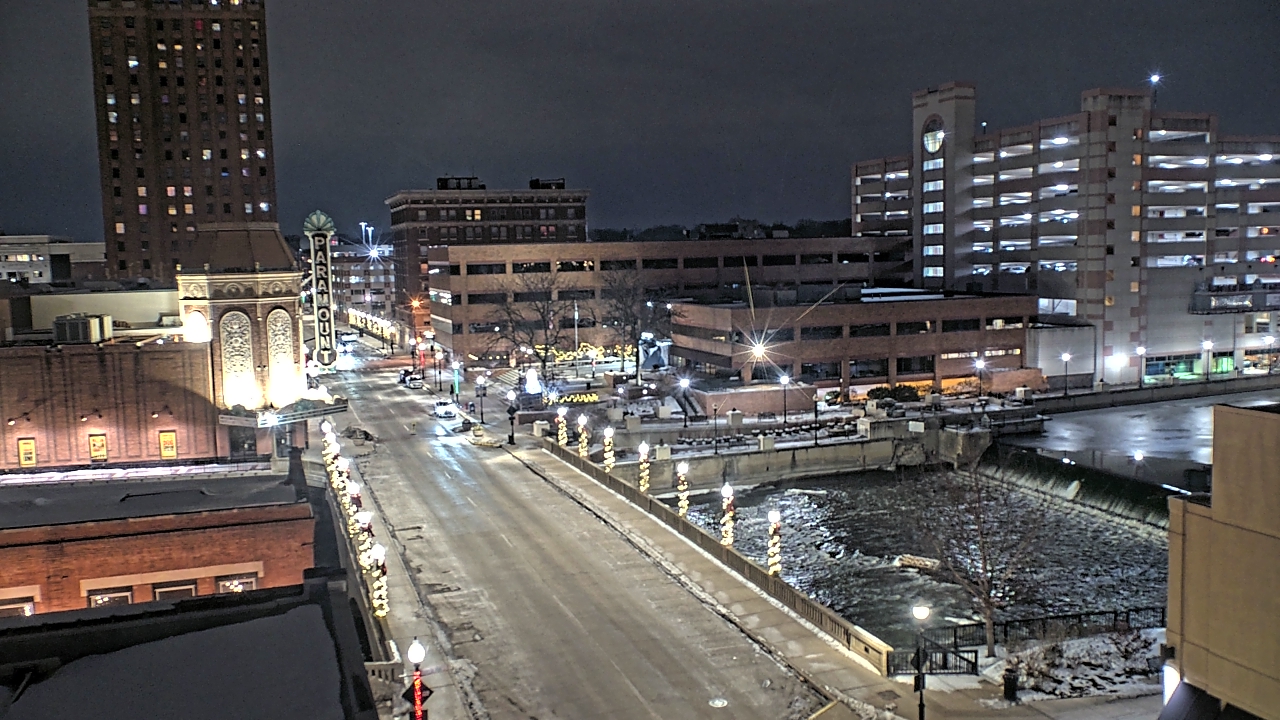 Thumbnail for current weather camera view from City of Aurora IL in Aurora, Illinois